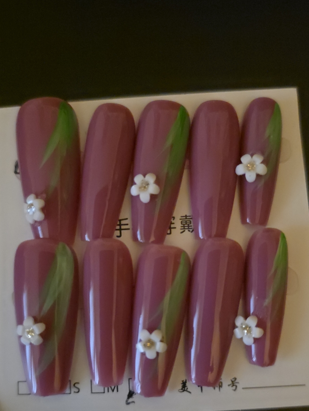 Floral Mauve Press-On Nails with Green Accent - Large